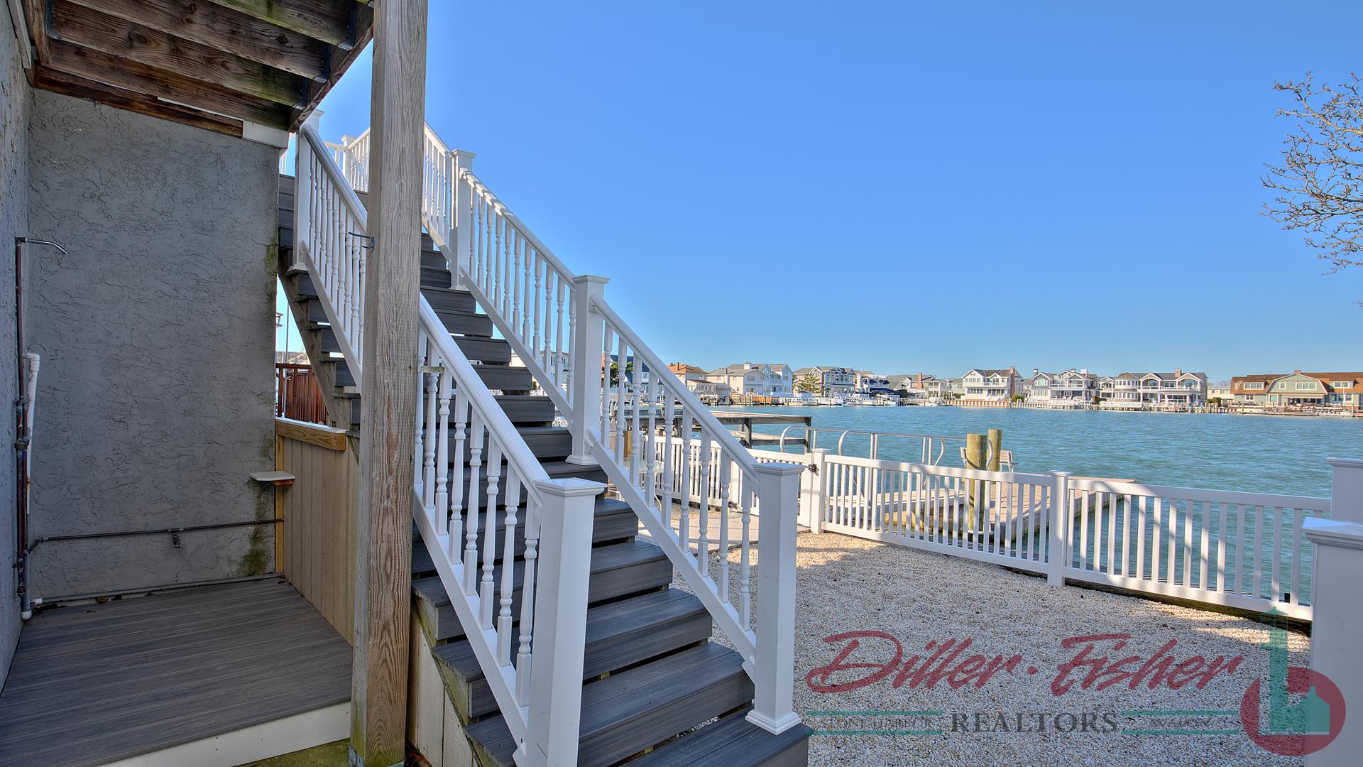 9725 Third Avenue, Stone Harbor (Bay Front)