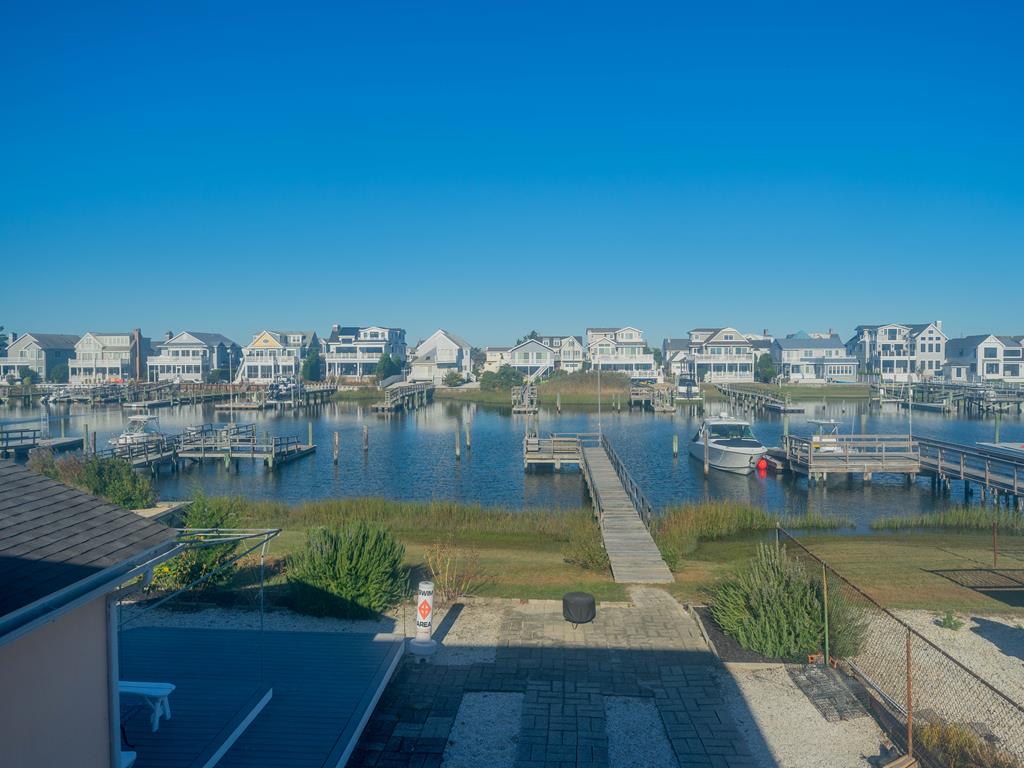 4636 Ocean Drive | Photo 4