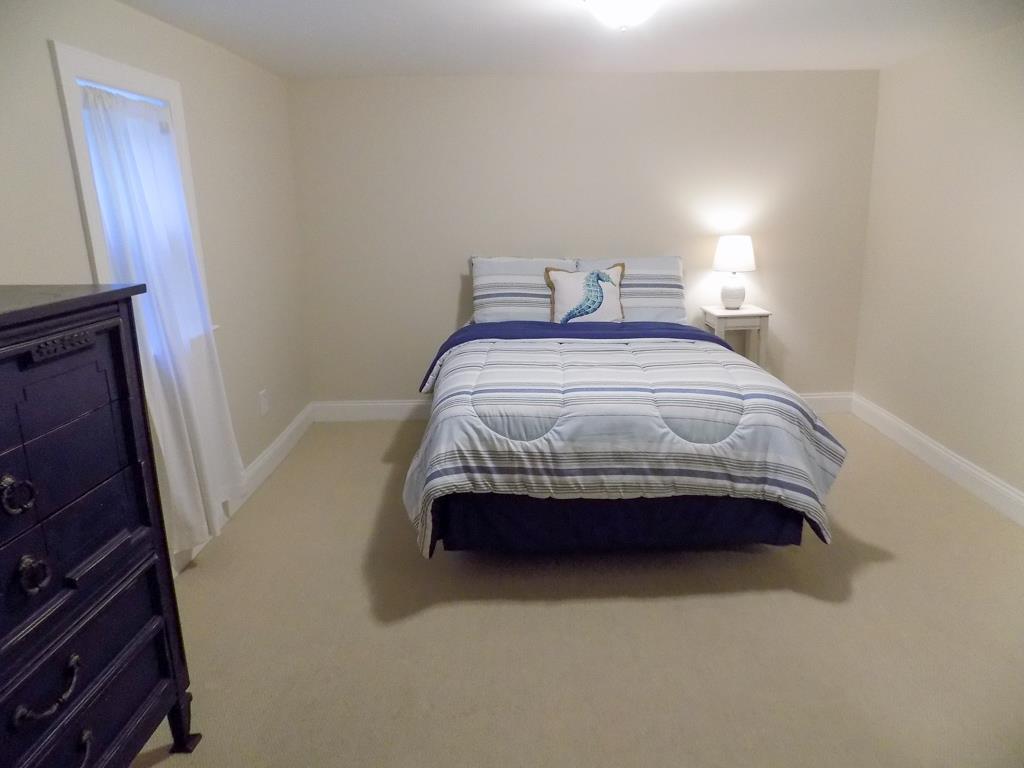 Hidden Gem - Walking Distance to Town | Photo 12