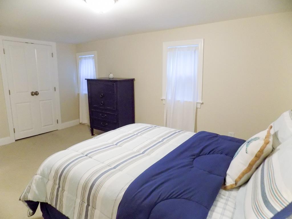 Hidden Gem - Walking Distance to Town | Photo 13