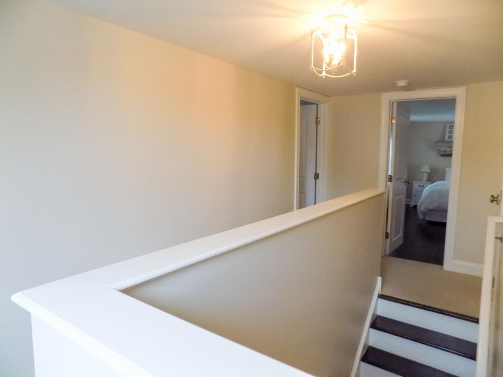 Hidden Gem - Walking Distance to Town | Photo 17