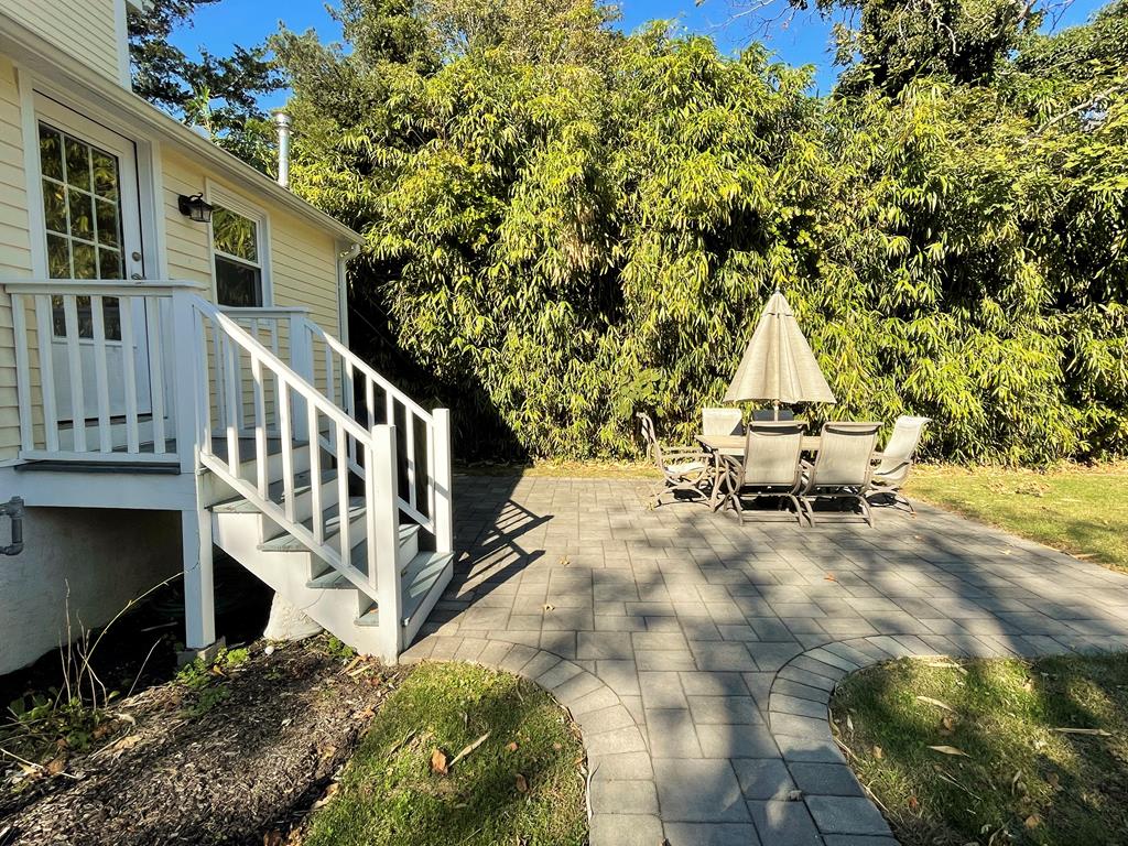 Hidden Gem - Walking Distance to Town | Photo 25