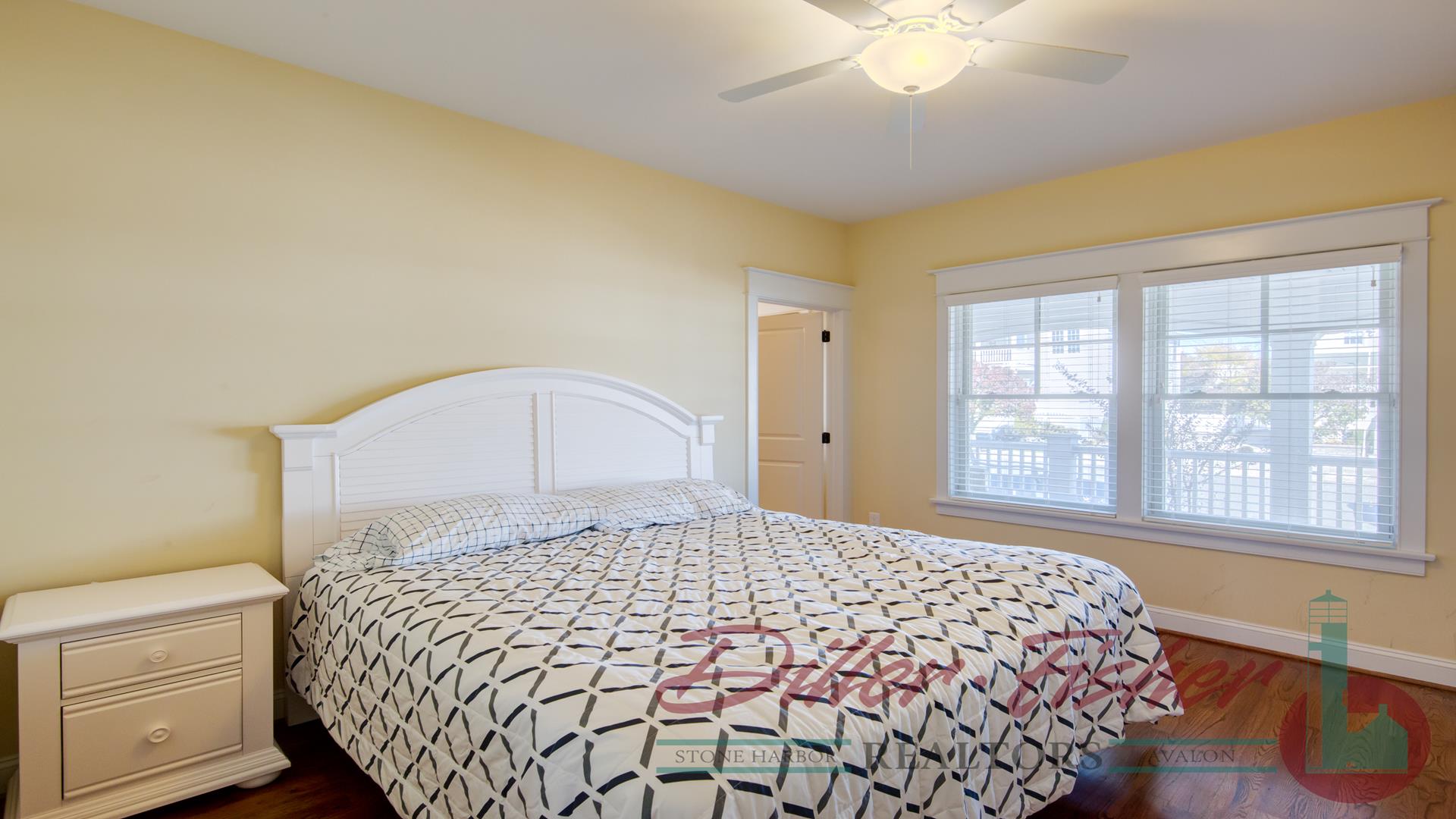 169 98th Street, Stone Harbor (Mid-Island)