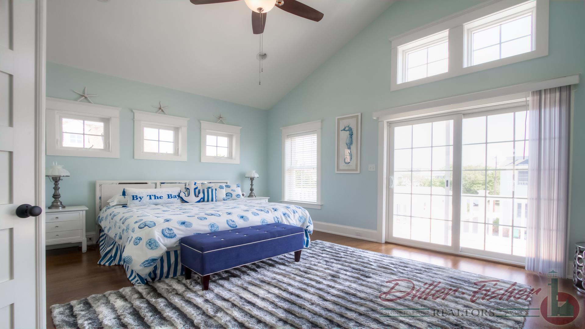 225 49th Street, Avalon (Mid-Island)