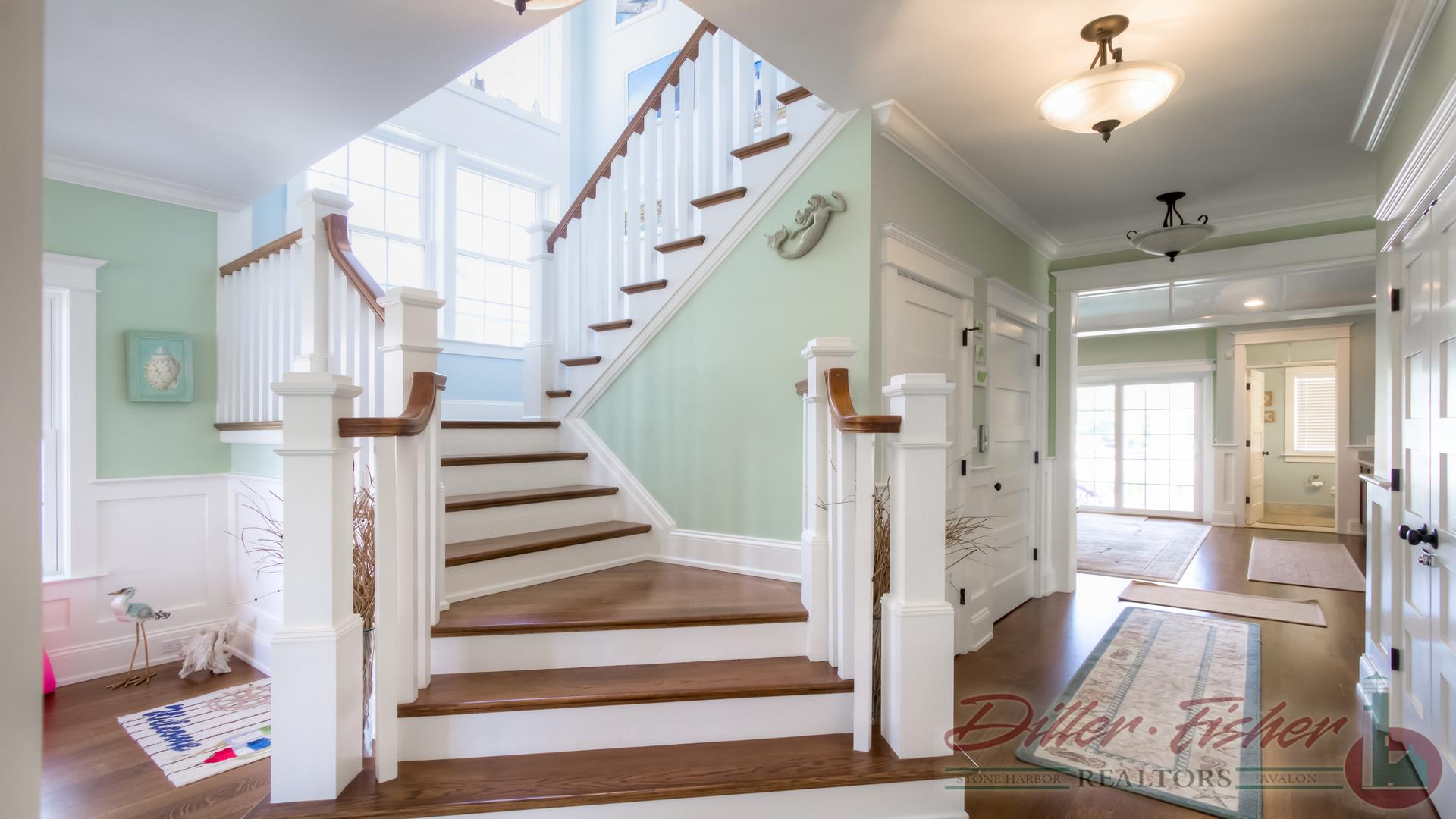 225 49th Street, Avalon (Mid-Island)