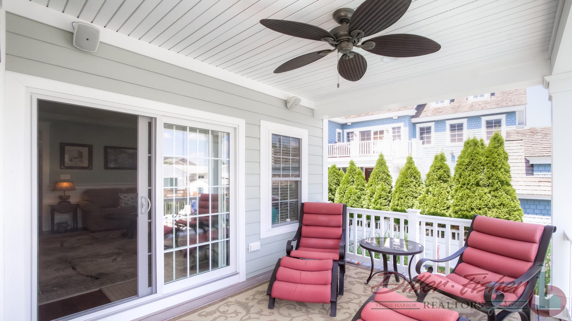 225 49th Street, Avalon (Mid-Island)