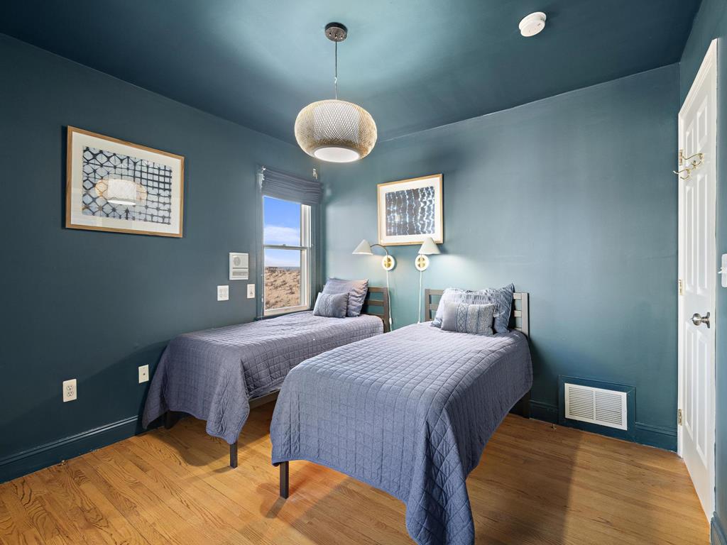 209 E. 29th Street, Beach Haven Gardens (Ocean Front)