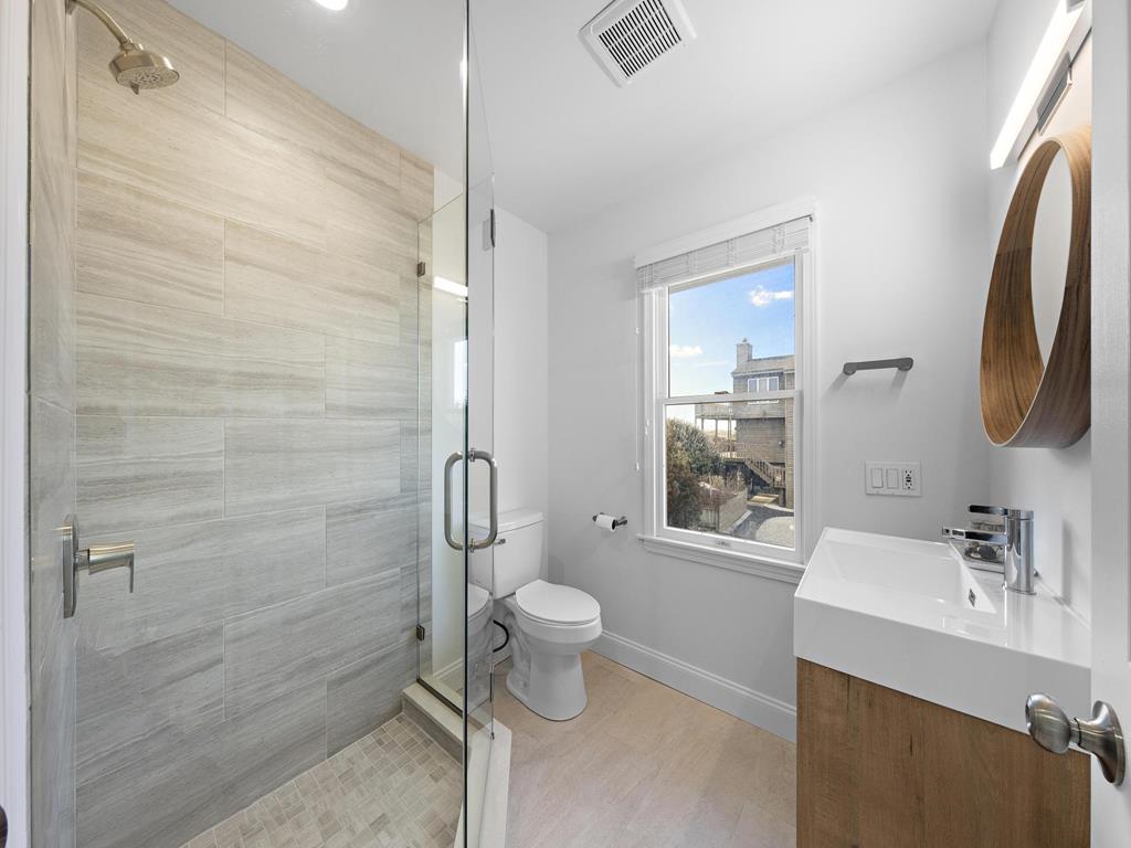 209 E. 29th Street, Beach Haven Gardens (Ocean Front)