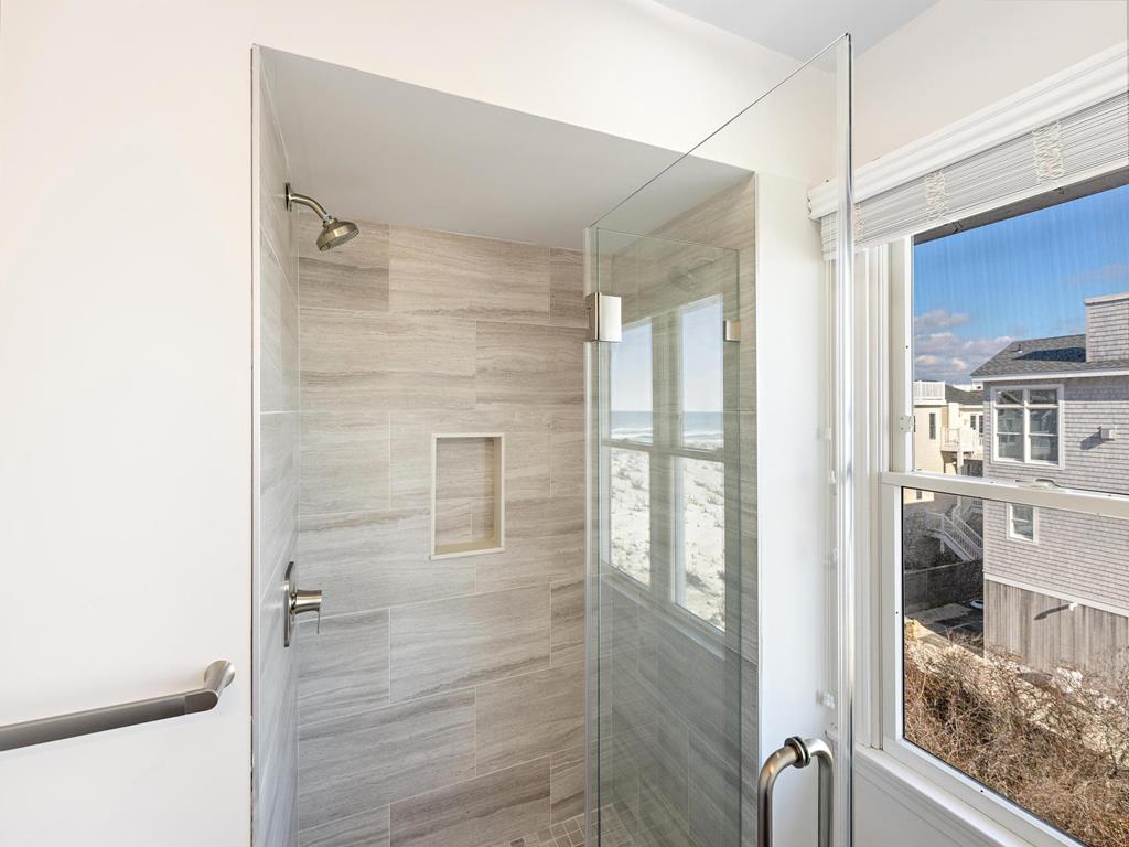 209 E. 29th Street, Beach Haven Gardens (Ocean Front)