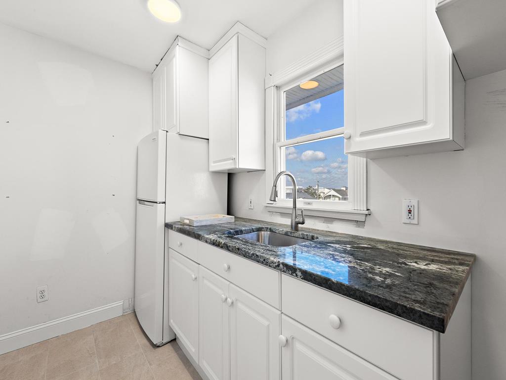 209 E. 29th Street, Beach Haven Gardens (Ocean Front)