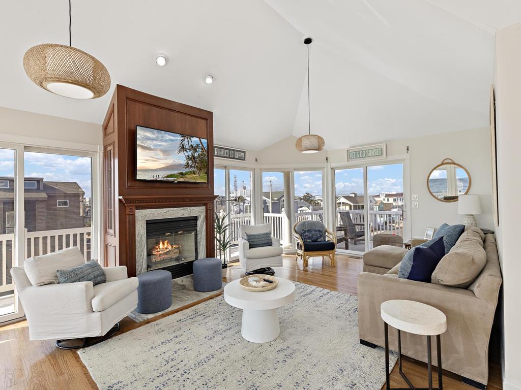 209 E. 29th Street, Beach Haven Gardens (Ocean Front)