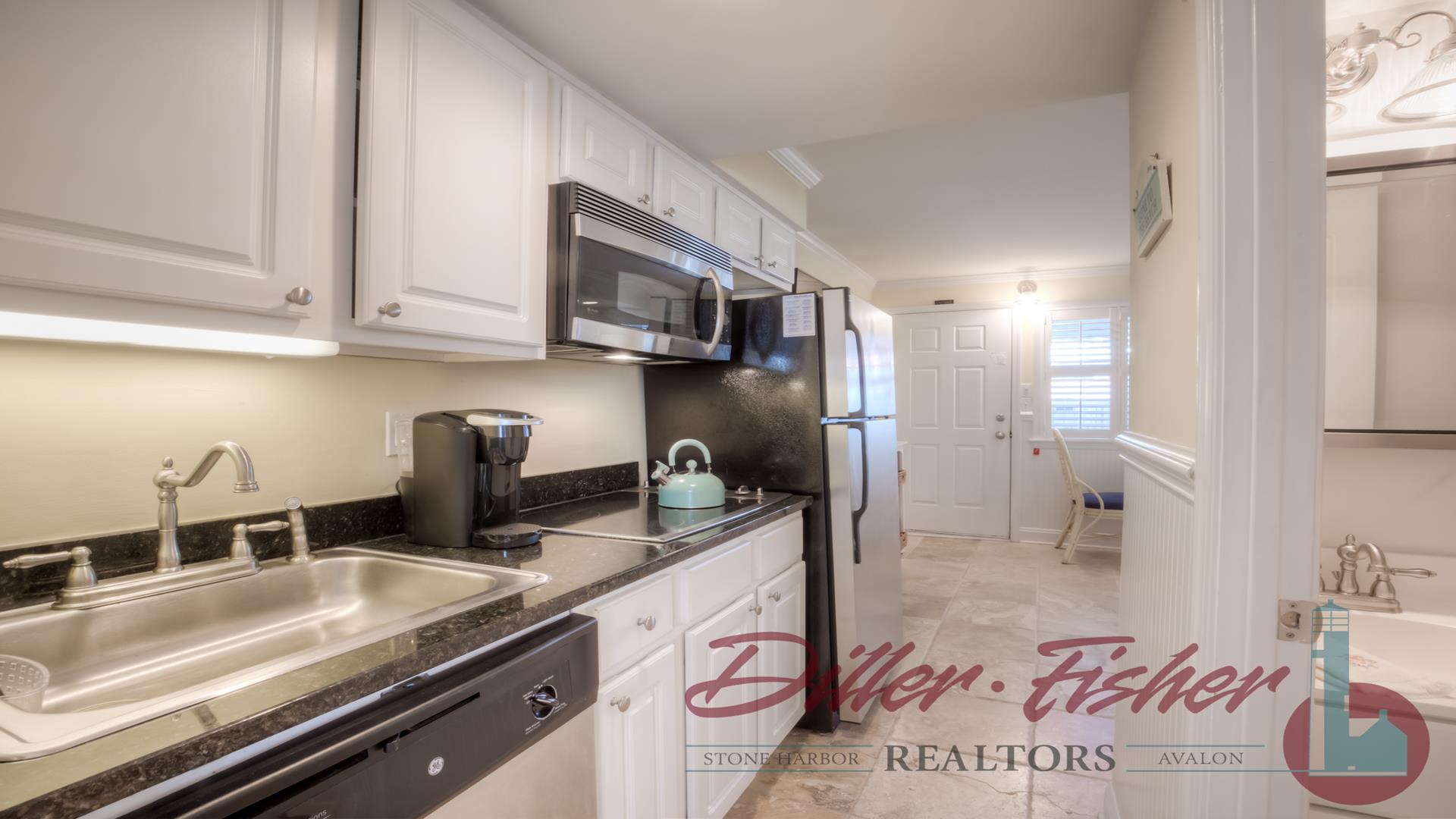 7929 Dune Drive, Avalon (1 Block to Beach)