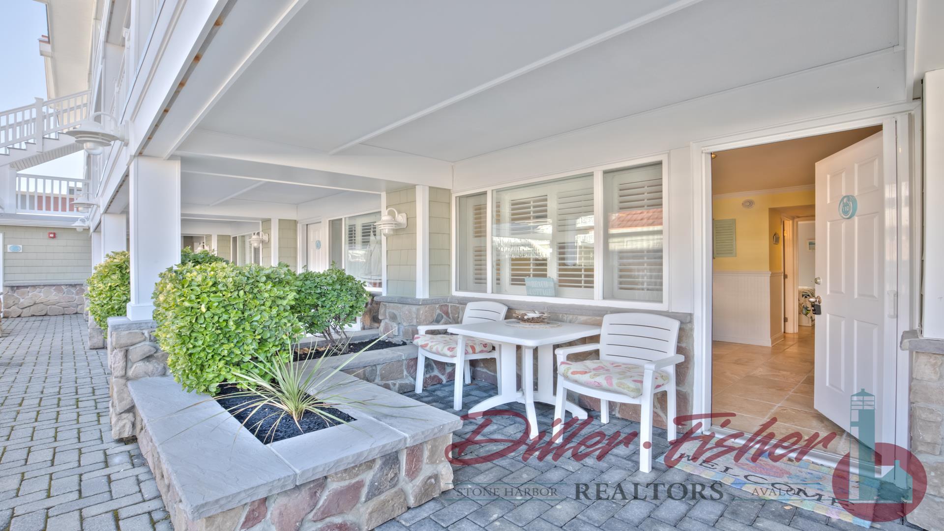 7929 Dune Drive, Avalon (1 Block to Beach)