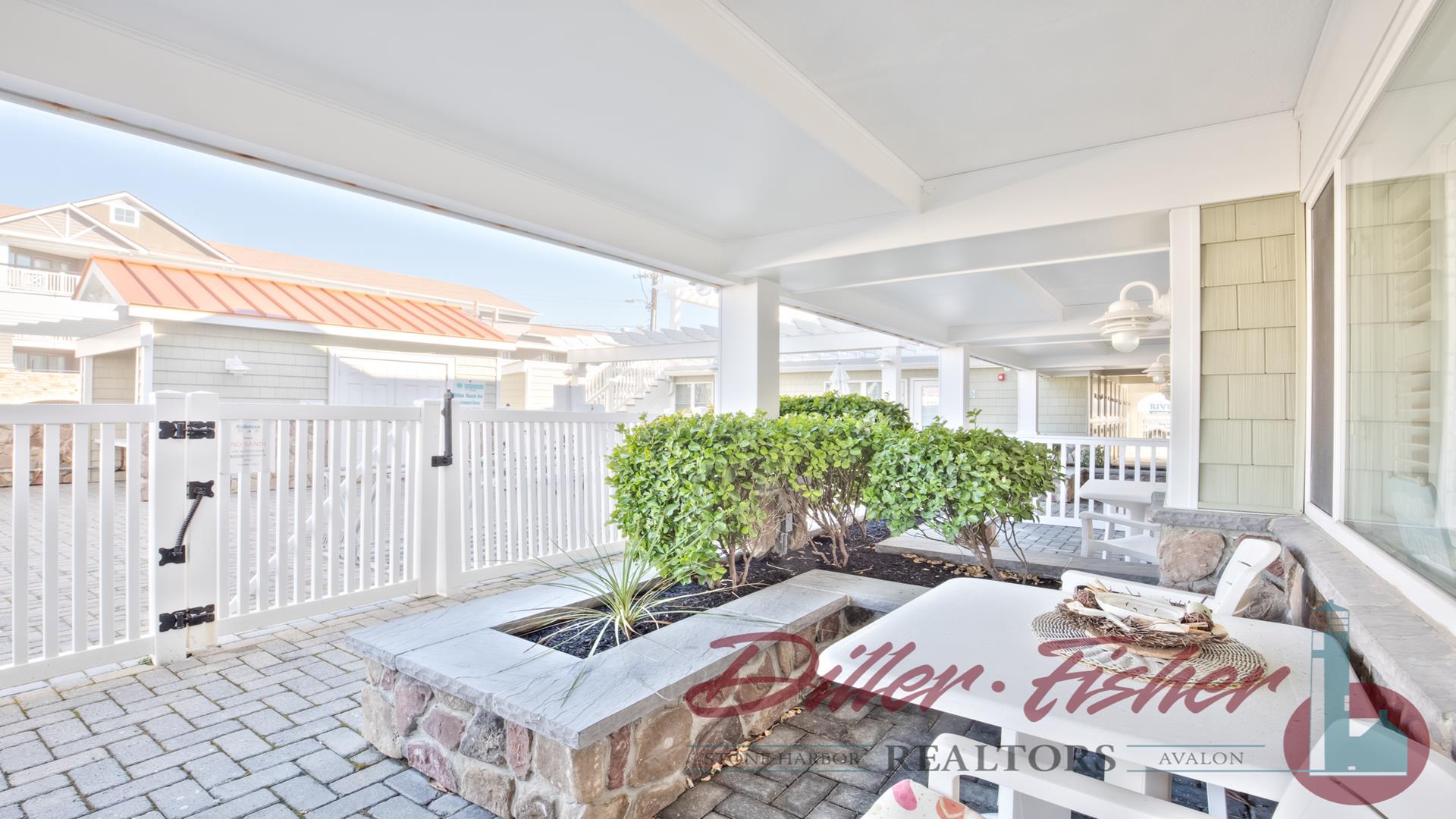 7929 Dune Drive, Avalon (1 Block to Beach)