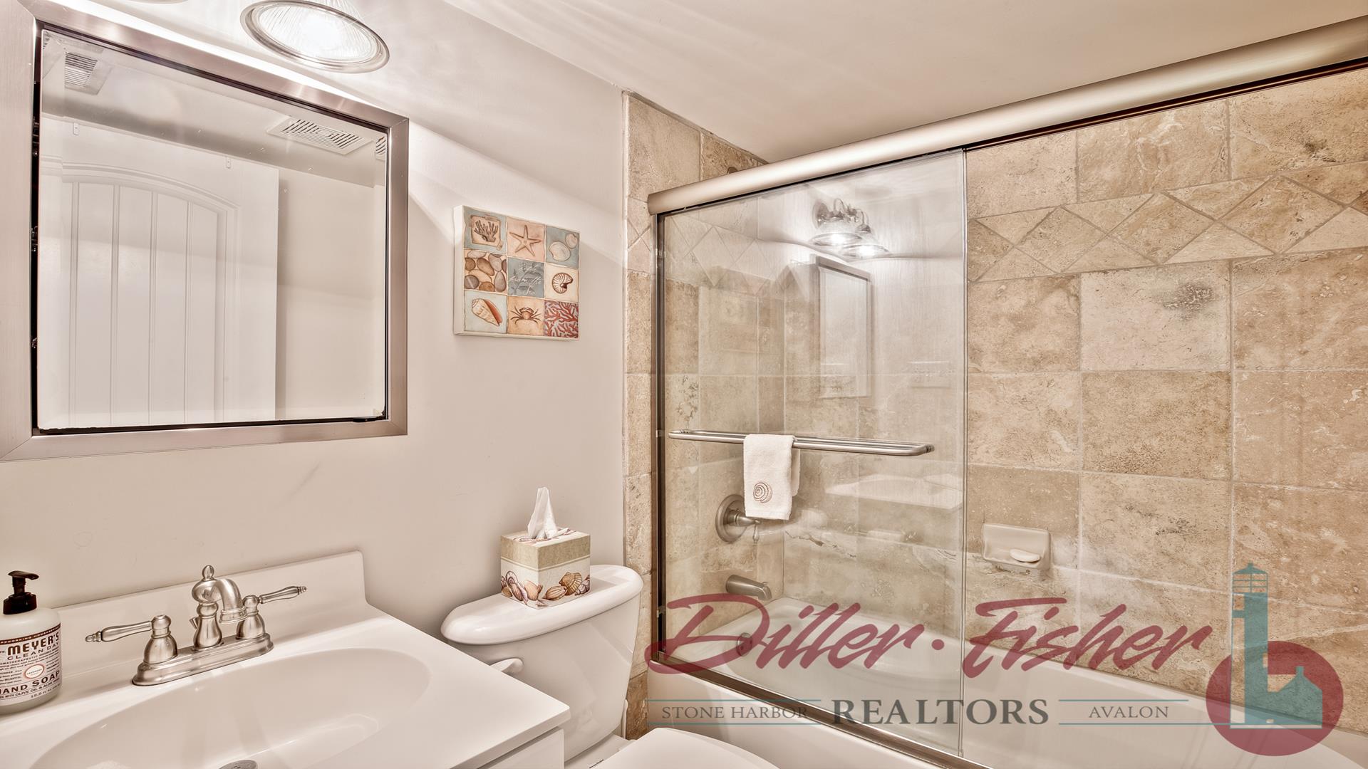 7929 Dune Drive, Avalon (1 Block to Beach)