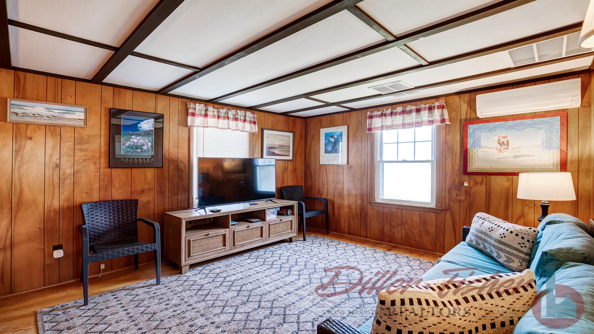 8714 Second Avenue, Stone Harbor (Mid-Island)