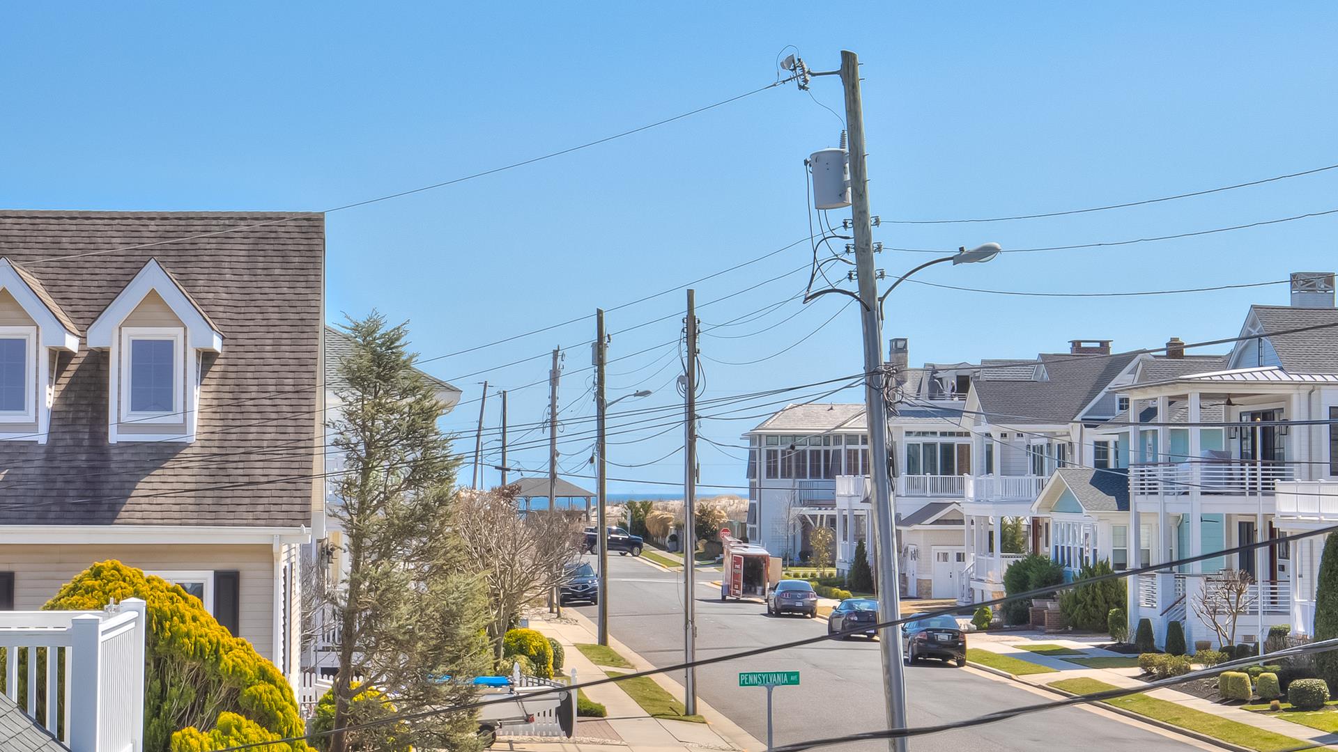 8714 Second Avenue, Stone Harbor (Mid-Island)