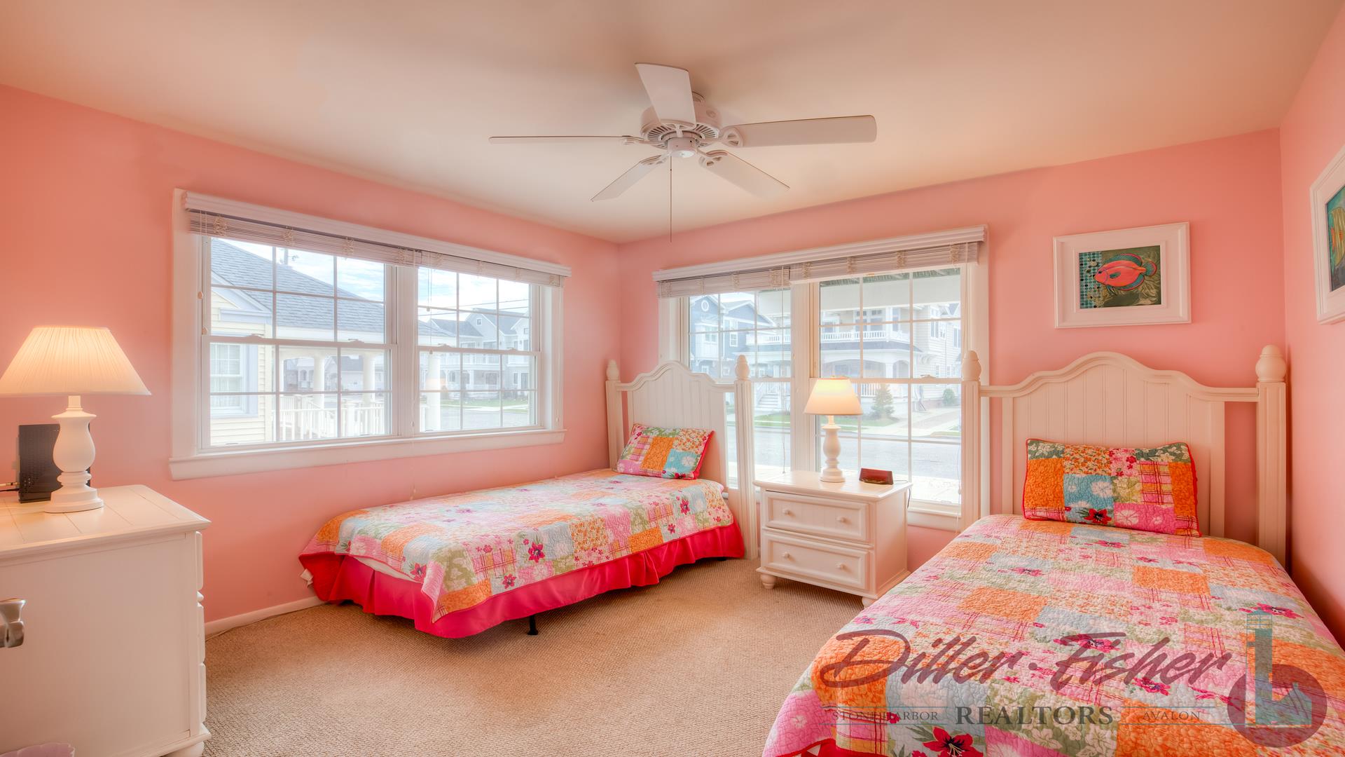 160 98th Street, Stone Harbor (Mid-Island)