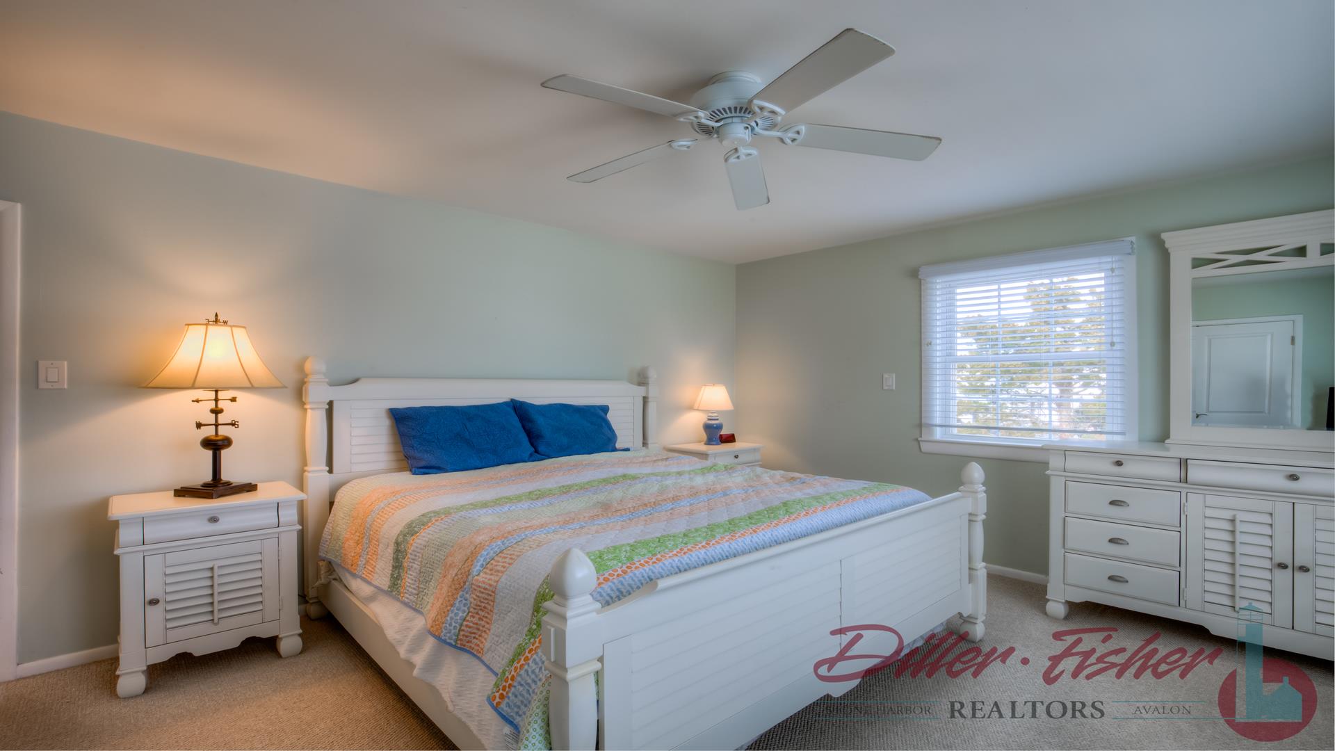 160 98th Street, Stone Harbor (Mid-Island)