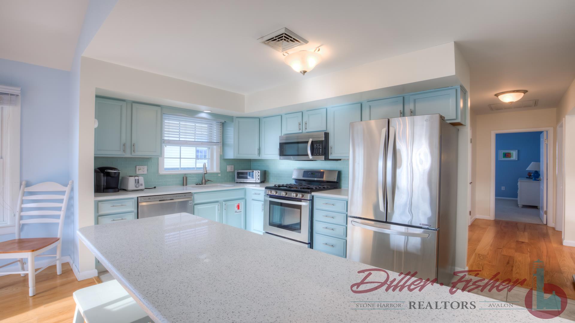 160 98th Street, Stone Harbor (Mid-Island)
