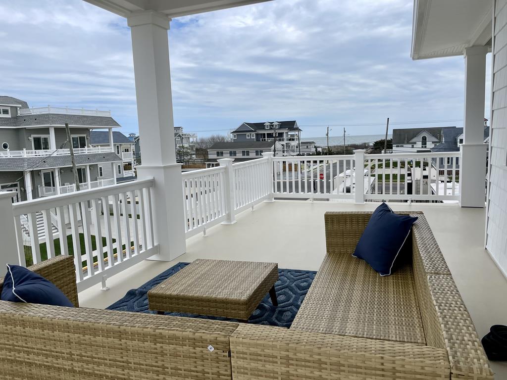 100 Putnam Avenue, Strathmere Vacation Rental Riordan Real Estate