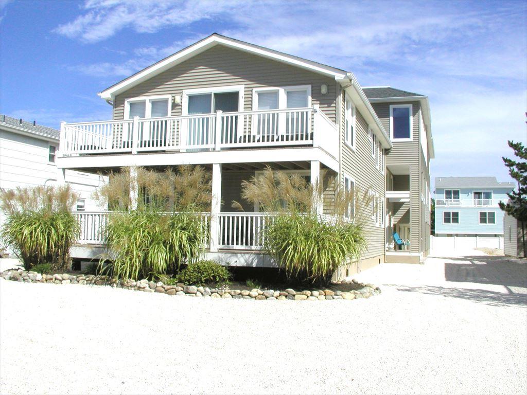 9 W. Holgate Avenue, Holgate