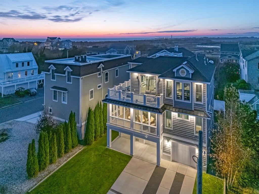 Luxury Beach House with POOL! | Photo 3