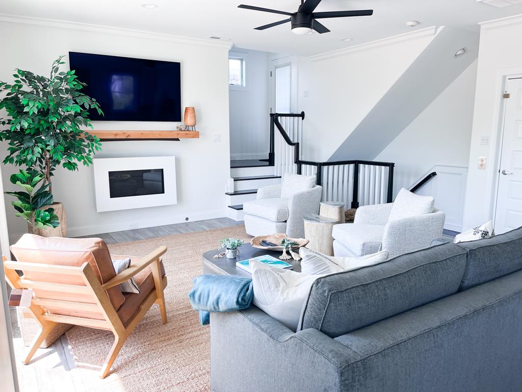 Luxury Beach House with POOL! | Photo 20