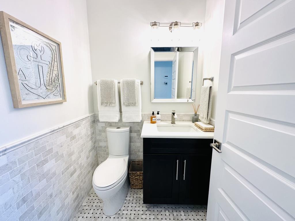 Luxury Beach House with POOL! | Photo 28