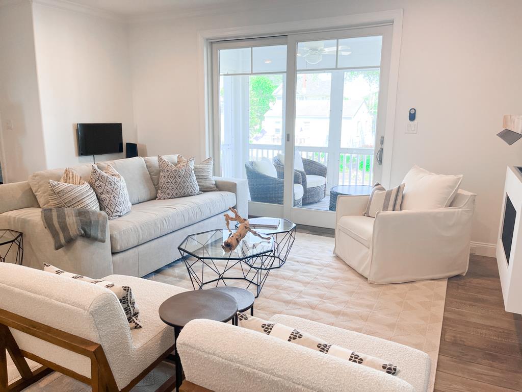 Luxury Beach House with POOL! | Photo 9