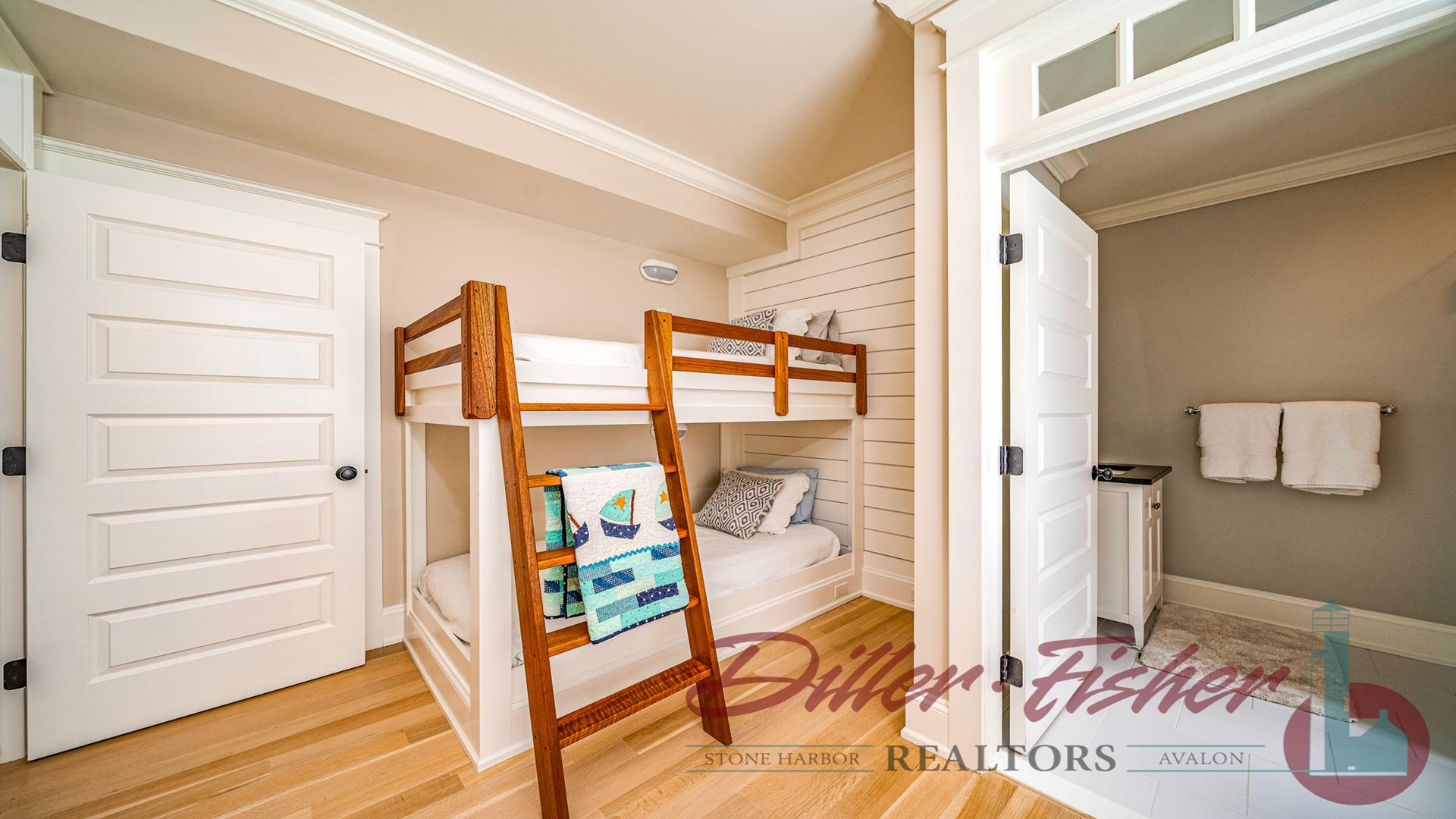 187 104th Street, Stone Harbor (1 Block to Beach)