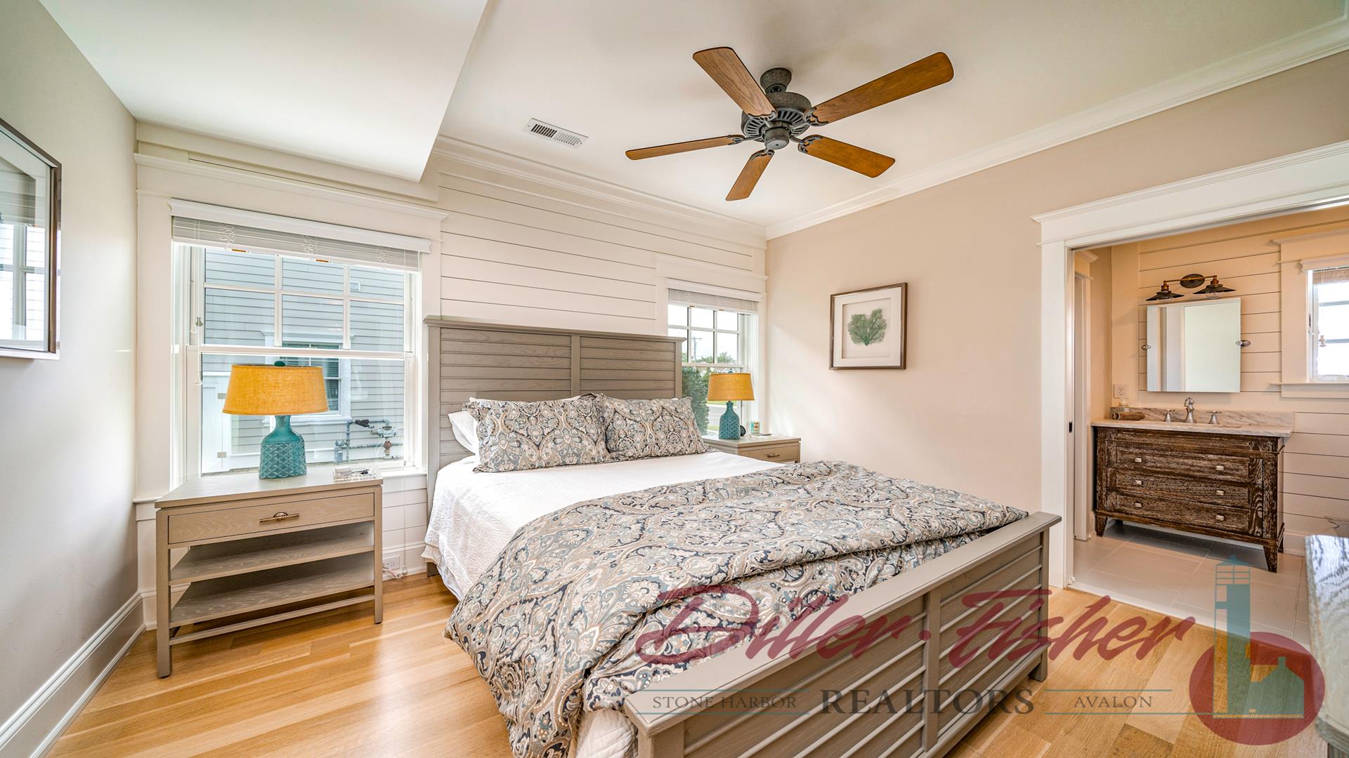 187 104th Street, Stone Harbor (1 Block to Beach)