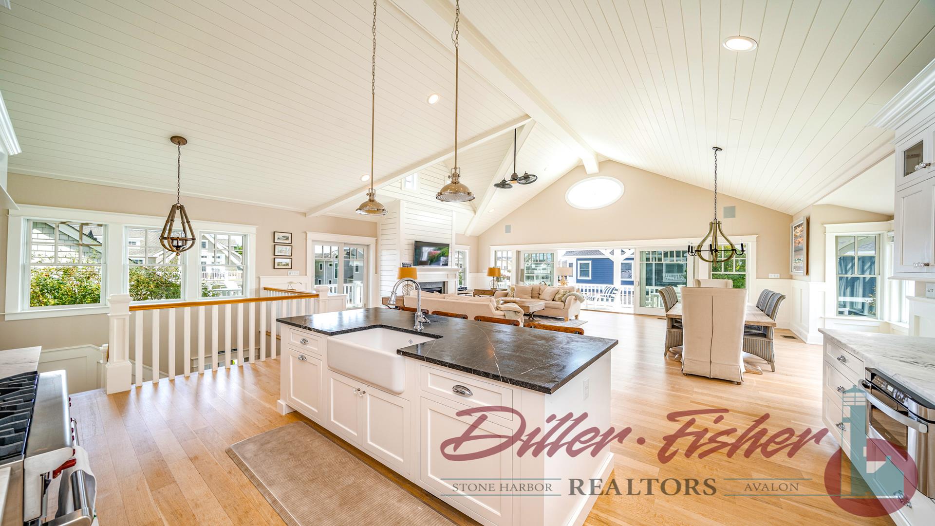 187 104th Street, Stone Harbor (1 Block to Beach)