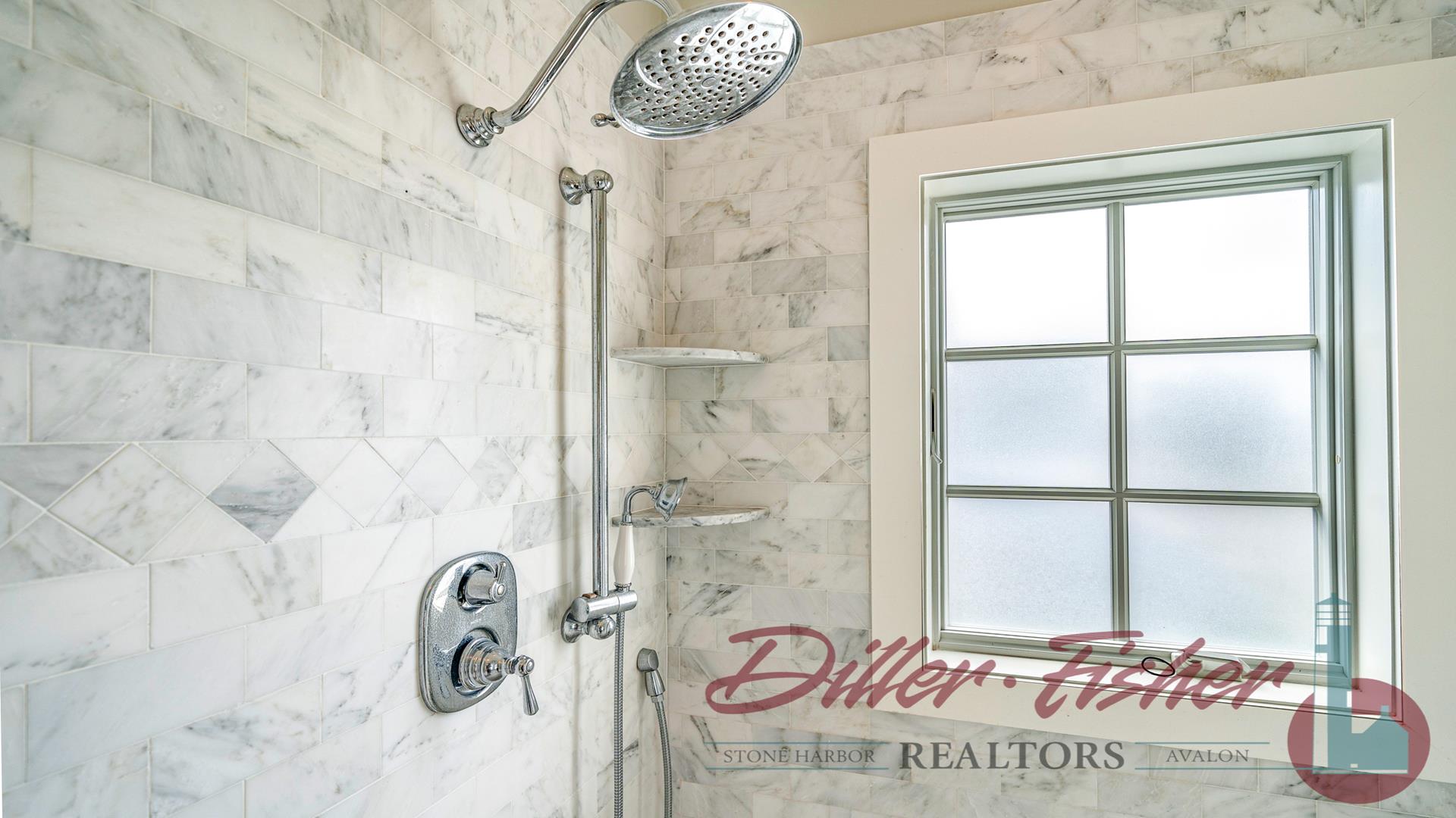 187 104th Street, Stone Harbor (1 Block to Beach)