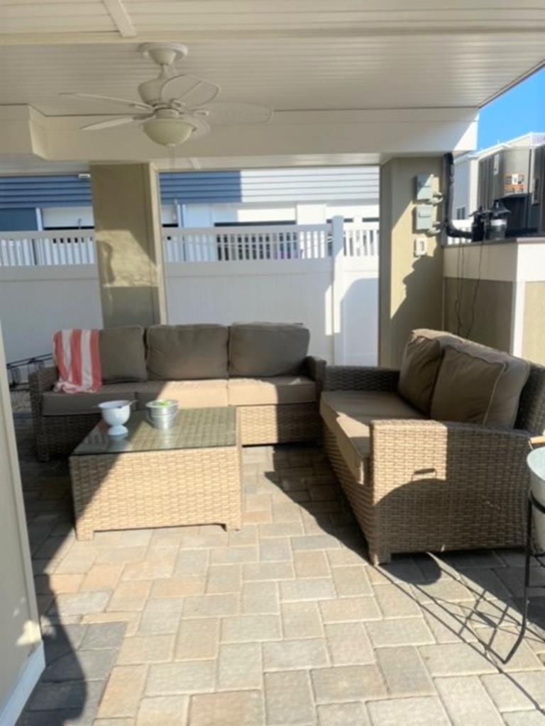 8 W Pershing Avenue - ALARM, Holgate (Bay Side)