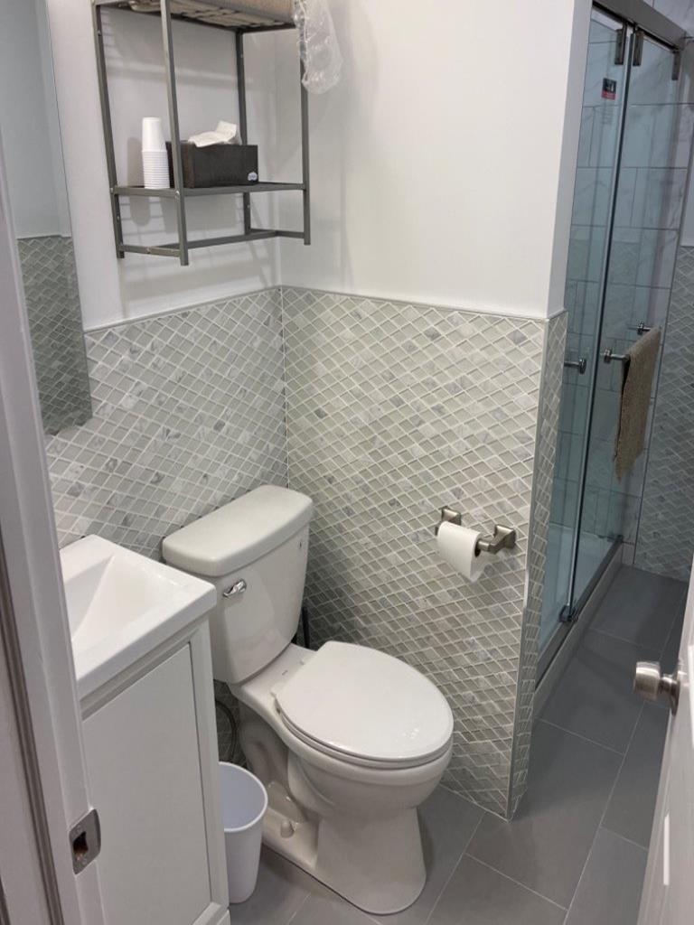 3 E Seabreeze Drive, Peahala Park (Ocean Side)