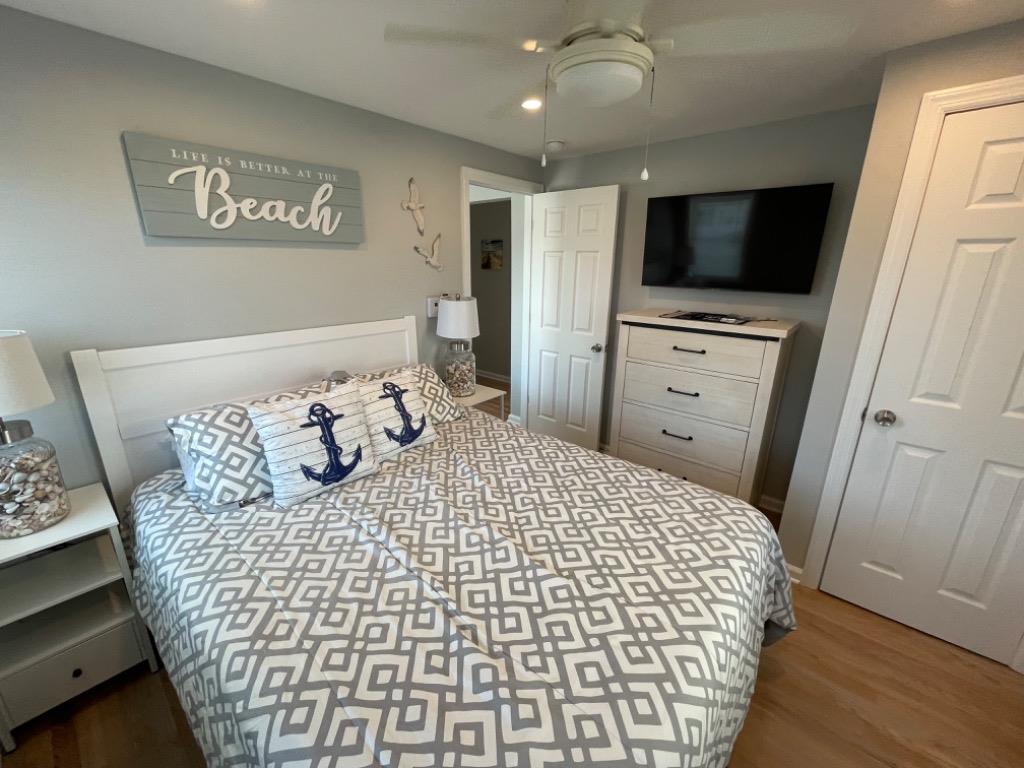 3 E Seabreeze Drive, Peahala Park (Ocean Side)