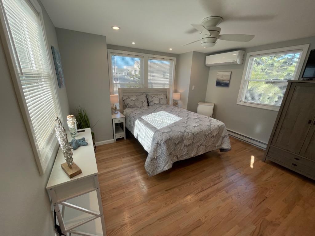 3 E Seabreeze Drive, Peahala Park (Ocean Side)