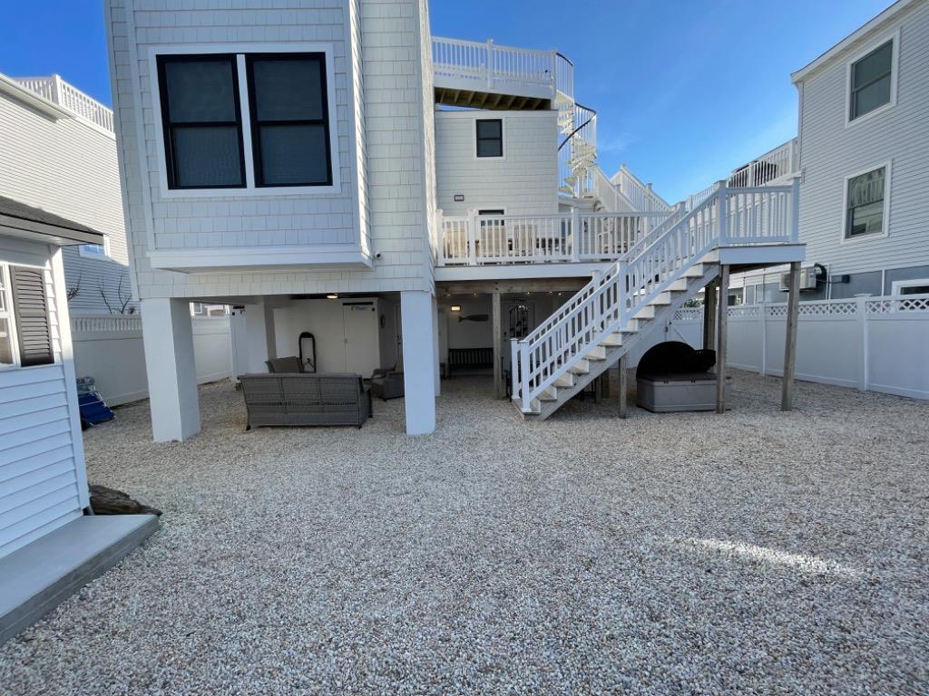 3 E Seabreeze Drive, Peahala Park (Ocean Side)