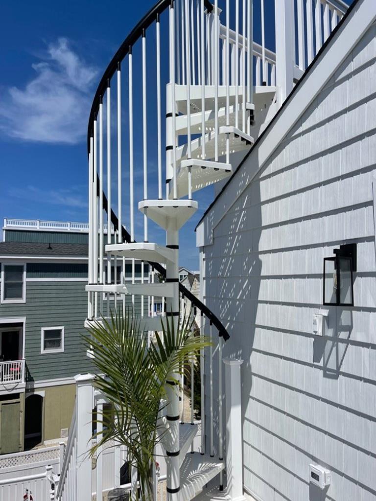 3 E Seabreeze Drive, Peahala Park (Ocean Side)