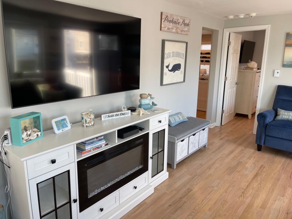 3 E Seabreeze Drive, Peahala Park (Ocean Side)