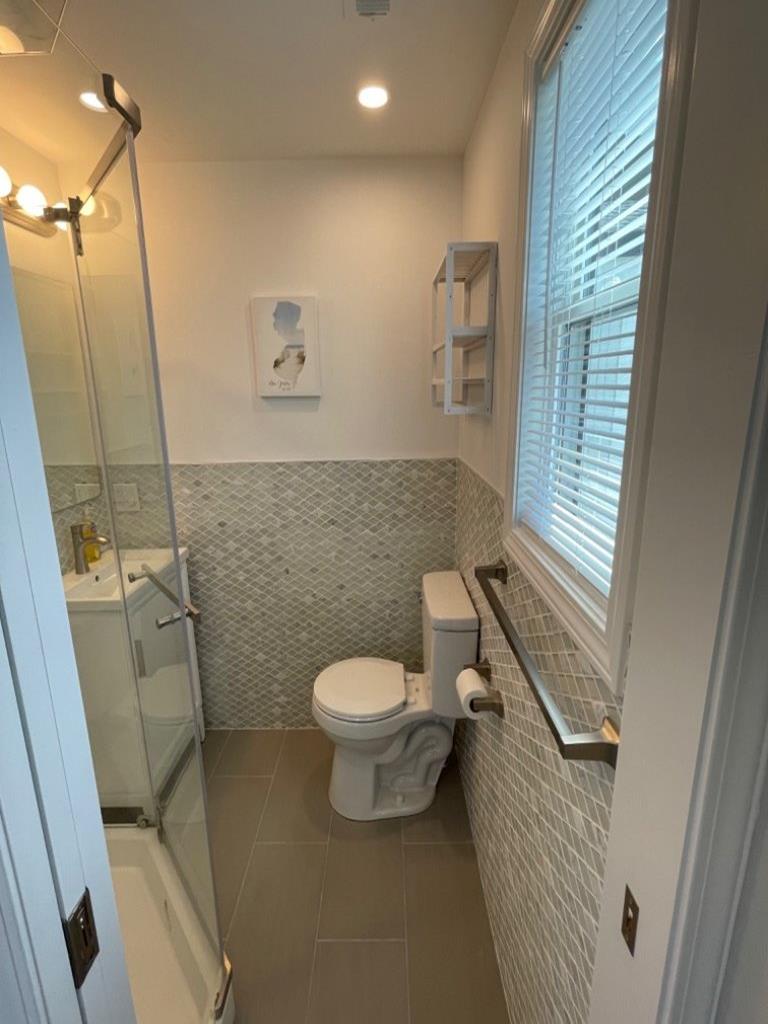 3 E Seabreeze Drive, Peahala Park (Ocean Side)