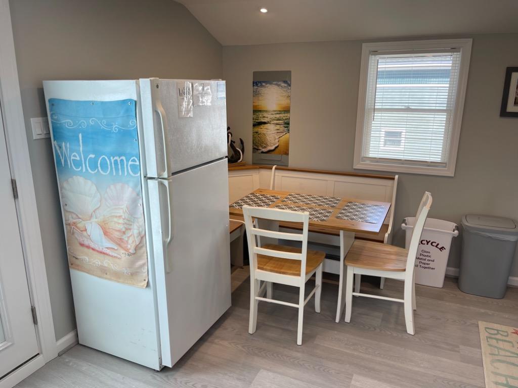 3 E Seabreeze Drive, Peahala Park (Ocean Side)