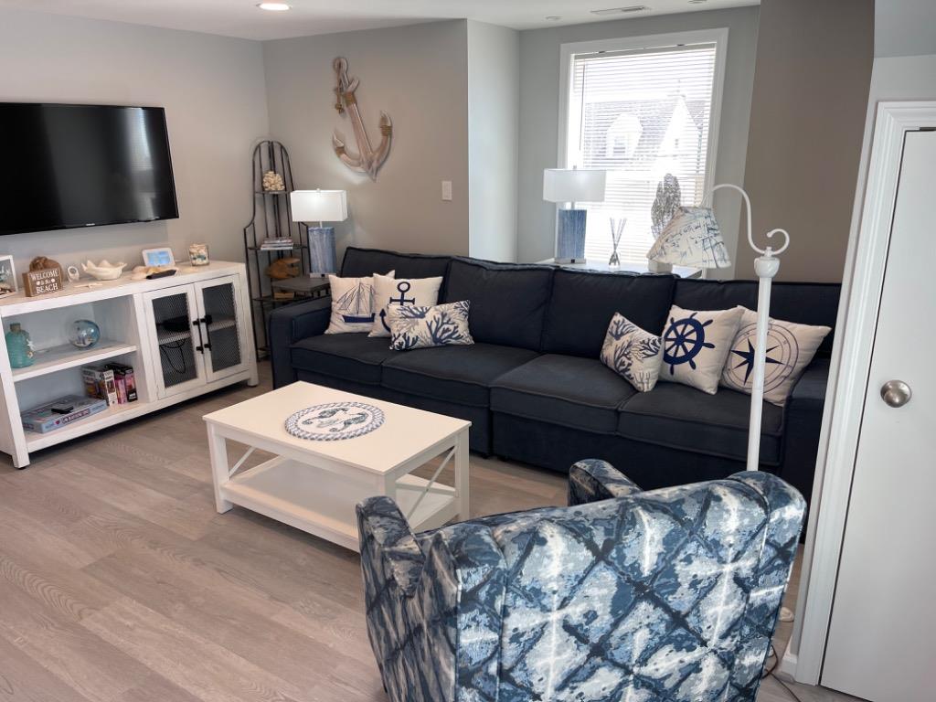 3 E Seabreeze Drive, Peahala Park (Ocean Side)