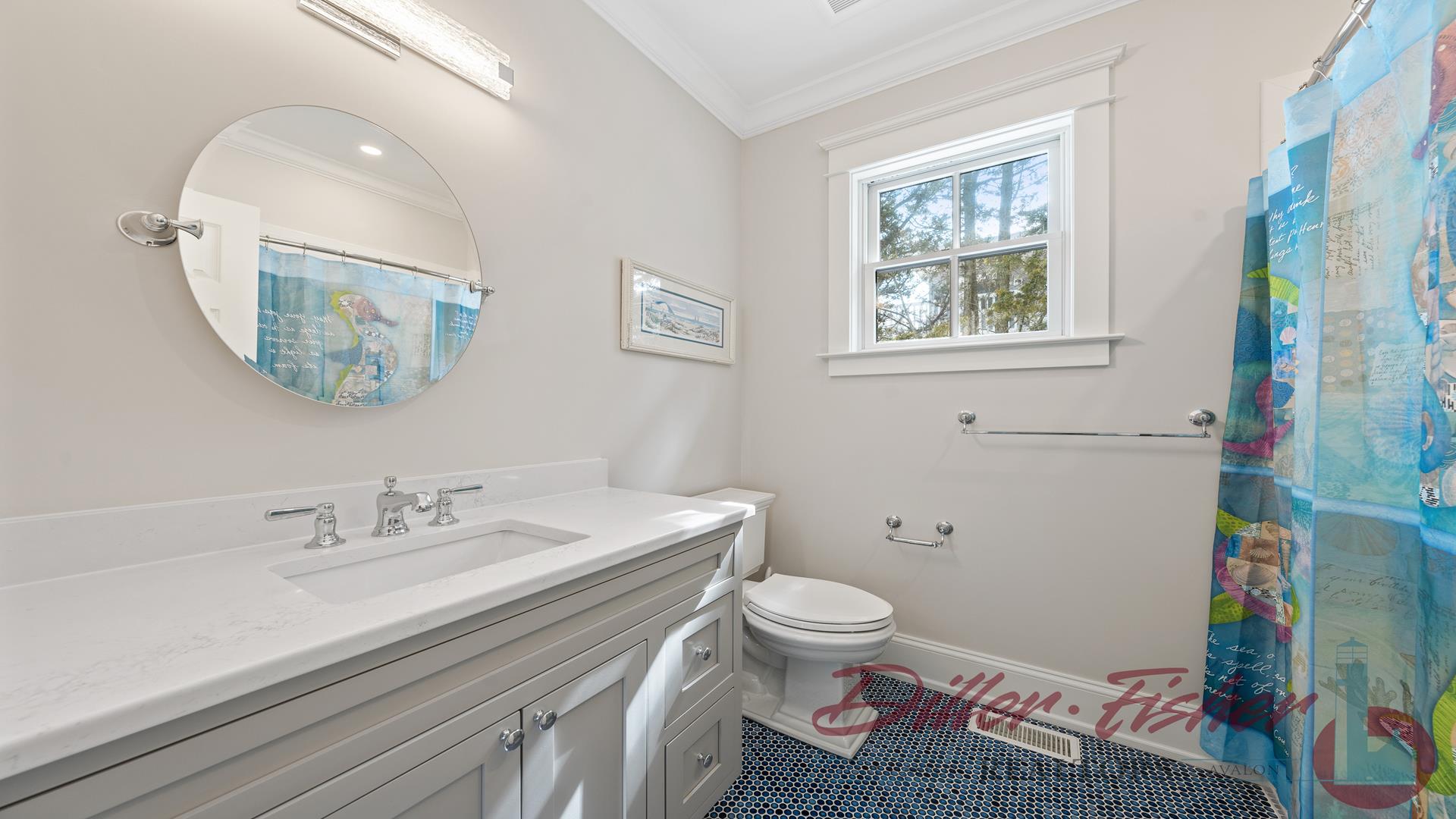 9901 Second Avenue, Stone Harbor (Mid-Island)