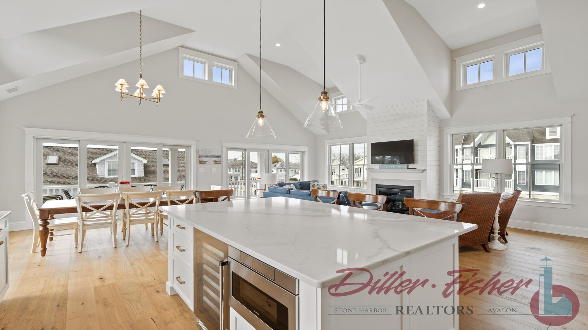 9901 Second Avenue, Stone Harbor (Mid-Island)