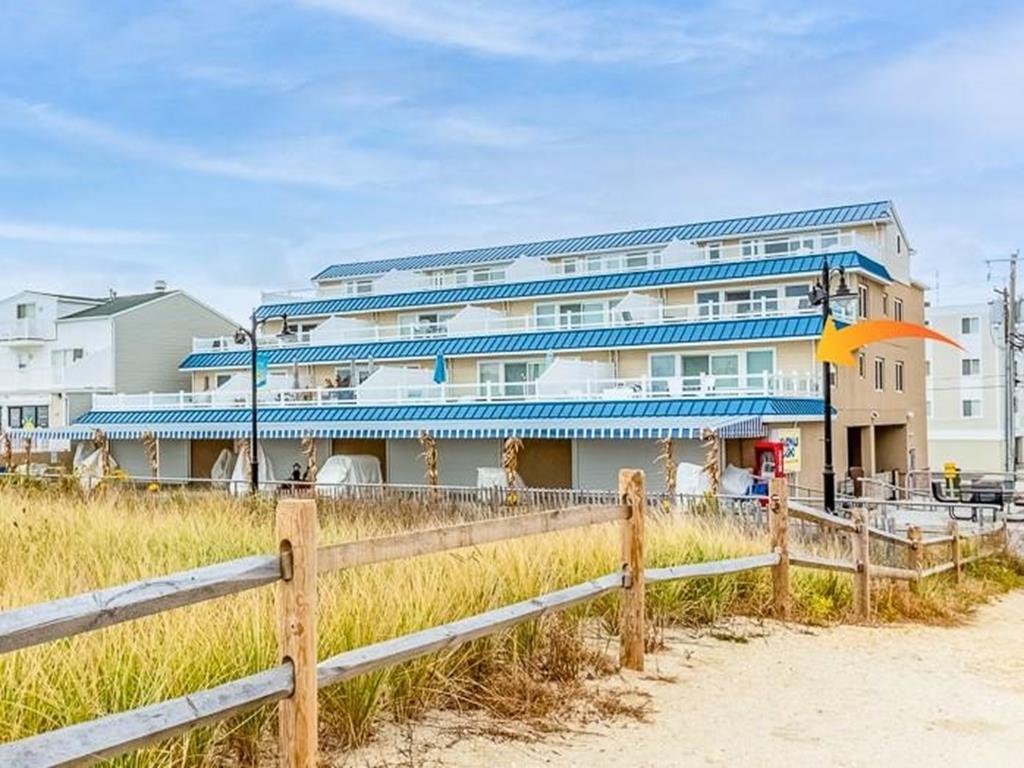 4200 Boardwalk, Sea Isle City