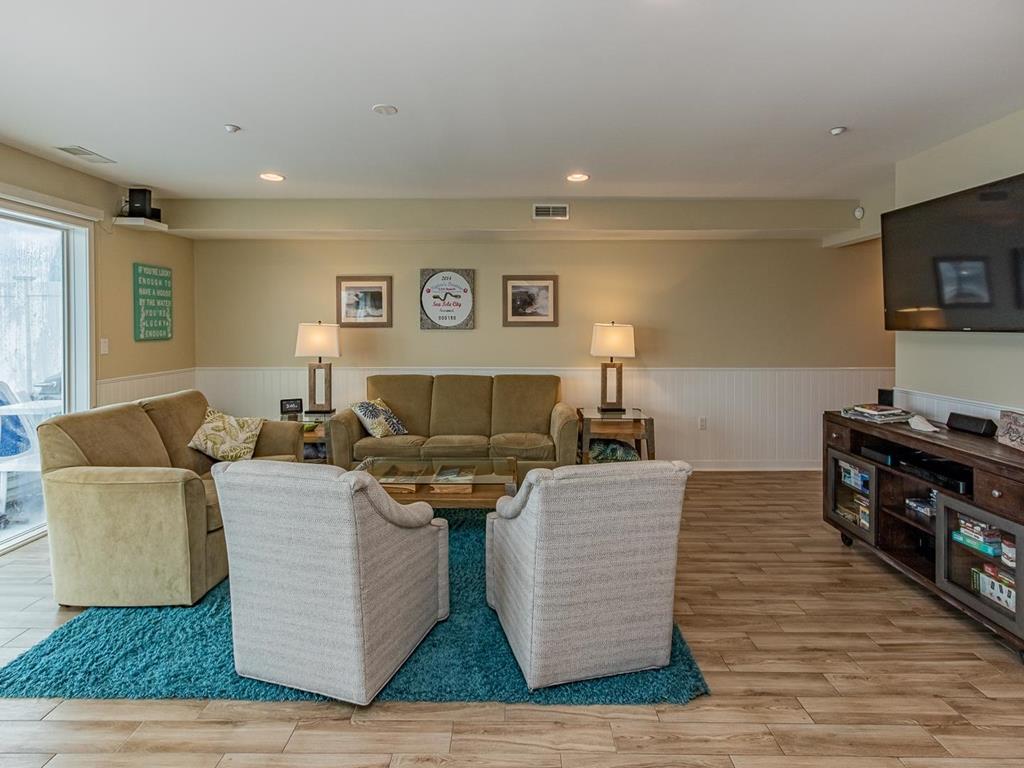 4200 Boardwalk, Sea Isle City (Beach Front)