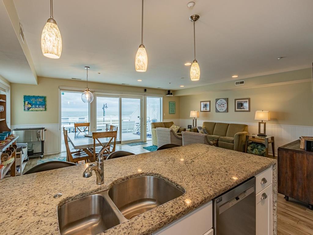 4200 Boardwalk, Sea Isle City (Beach Front)