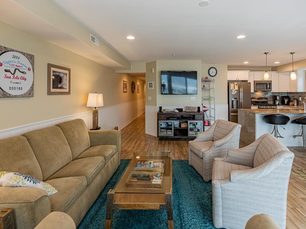 4200 Boardwalk, Sea Isle City (Beach Front)